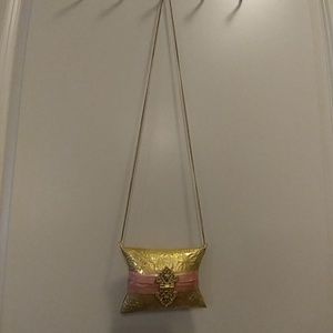 Very unique vintage brass/copper pillow box purse